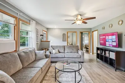 Image de Fawn Lake Cottage for Families Looking for Privacy