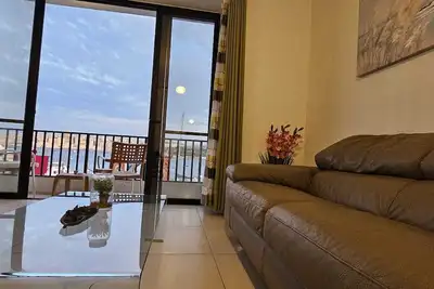 Valletta Harbour View Modern Apartment