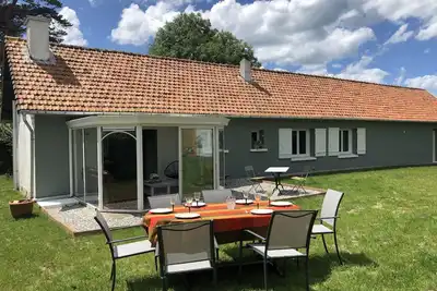 Image de \"La Maison du Bonheur\", charmante longère proche mer