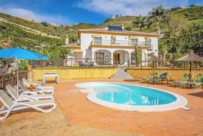 Image de Villa Agueda - Quatre Chambres Villa, Couchages 8