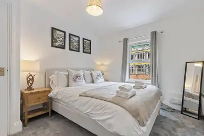 Image de 6 Escrick Street · Beautiful 2-Bed Flat in York Close to City Centre | Pass the Keys