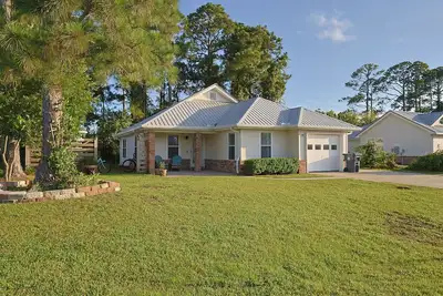 Image de Dreamy Beach Bungalow Close to Beach and Bay
