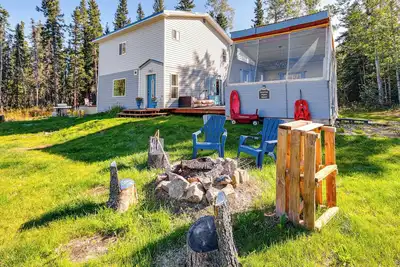 Image de Delta Junction Retreat w\/ Northern Lights Cabin!