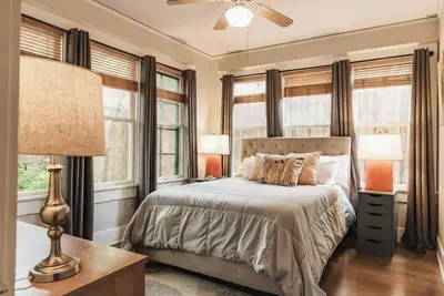 Image de Historic Victorian Gem @ Ut| Dtwn