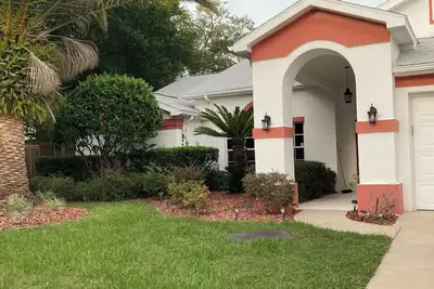 Image de 3\/2 pool home in Crystal Oaks with WiFi and Ac