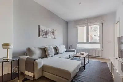 Image de Dreamy Sagrada Familia 3br w/ Washer & A/C, by Blueground