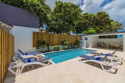 Image de Brand New Private Pool King Beds PalmBeach