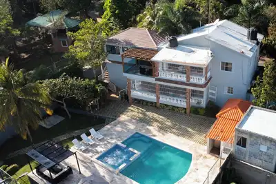 \"Spacious Villa for 15 people perfect for meetings and celebrations\"