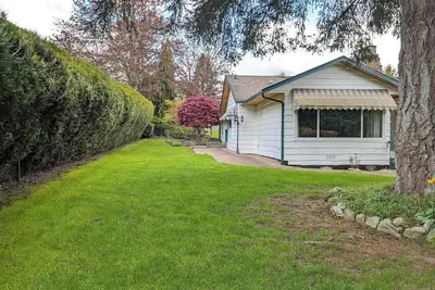 Image de 3 bedroom 2 bathroom house in Langley