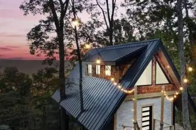 Image de Live Oak Treehouse at Treetop Escapes