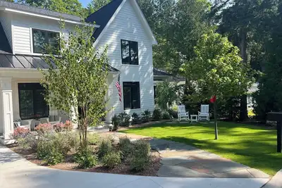 Image de 3-bedroom house in awesome Harbor Springs with WiFi, Ac
