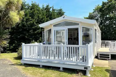 Image de 3 Bedroom Caravan Lg34, Shanklin, Isle of Wight, Dog Friendly
