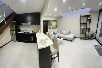 Image de Charming 2-bedroom corp. apartment in enchanting Cuenca with WiFi Casa Colibri