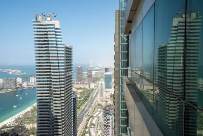 Image de MyDuomo: 3br on high floor, with Marina & Beachfront views