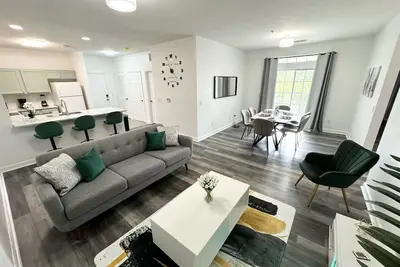 Image de Mickey & Star Wars 3bed Condo close to Disney!