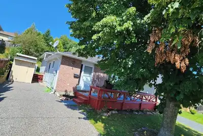 Image de 3 Bedroom House in Elliot Lake\n