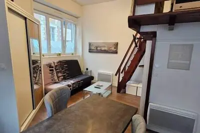Image de Old Arras studio avec mezzanine