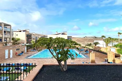 Image de Esquinzo Beach & Pool au paradis