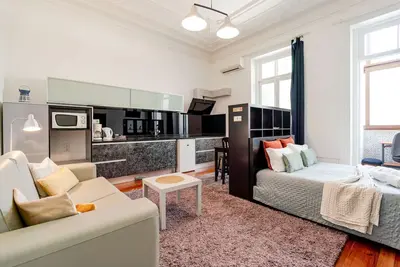 Image de Cozy Studio in Central Porto: A/C and Kitchen