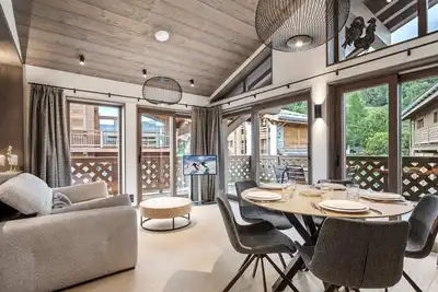 Image de Appartement Neuf à Courchevel le Praz, 2 Chambres, Proche Pistes, Parking Inclus