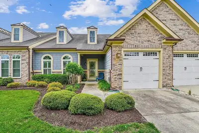 Image de Activities included up to $300 Free Per Week! ! Bay Forest is an Amazing resort community located just 3 miles from beautiful Bethany Beach featuring extraordinary amenities and convenient to shopping, restaurants, and entertainment.