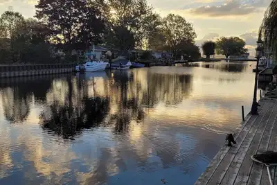 Image de Waterfront Cottage w\/ boat dock\n\n