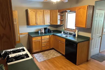 Image de Waverly 3 Bed 2 Bath Home\n