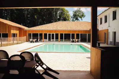 Image de 3 gîtes avec piscine sauna spa \n45 couchages
