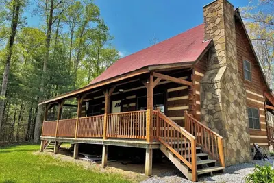 Image de Charming 2 Bedroom with Loft Bedroom in the Beautiful Smokey Mountains! \n\n