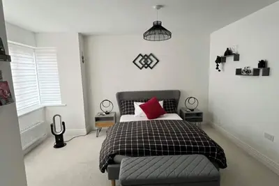 Image de Bedroom with locks-Private Bathroom & Free Parking