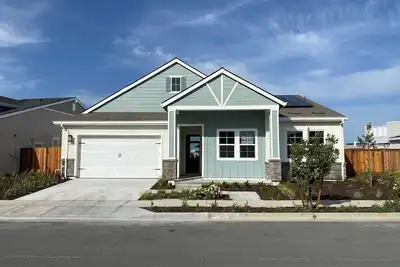 Image de On the water! Beautiful 3 bedroom Bethel Island house- single story