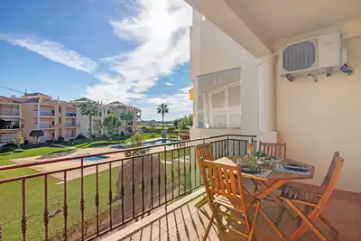 Image de Appartement 'Cosy with Pool 1' avec piscine partagée, Wi-Fi et climatisation