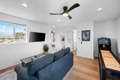 Image de Pga Signature at its Finest, Steps to resort, Game Room, Luxe Interior