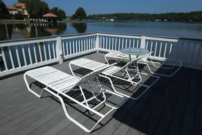 Image de Lakefront Bungalow on Beautiful Lake Norman!