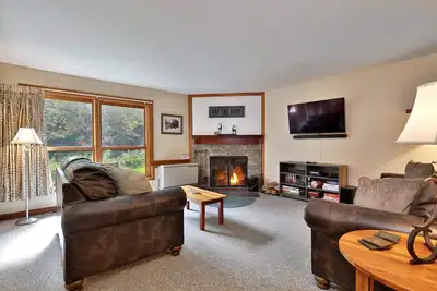 Image de Trail Creek Killington Condos #18: Ski Home Trail. Bus. Hot Tub. Pool.