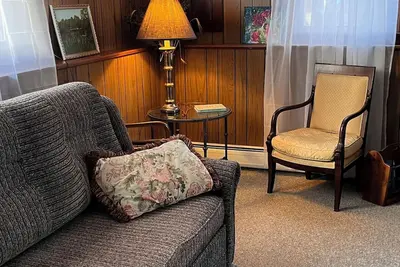 Image de 2-bed apartment on first floor with private lake, Ac, WiFi Family events