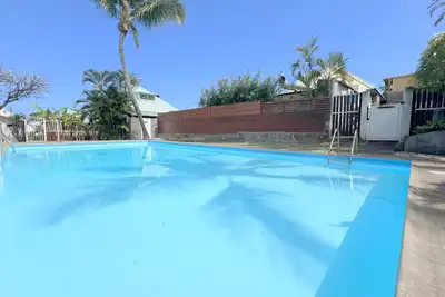 Image de Villa La Rémoiserie*** piscine Saint Gilles - La Saline les Bains