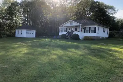 Image de Charming 3-bedroom cottage in beautiful Rye, Nh with large yard and ocean view
