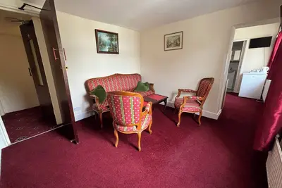 8 - Family Suite w/shower - Double Bed St. Pancras - Room 8