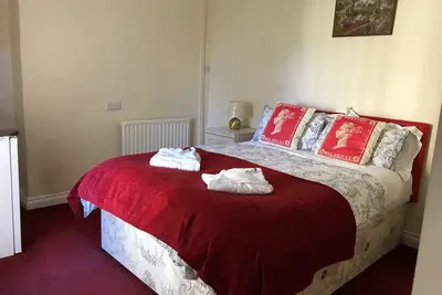 Family Suite w/Adj Room + Terrace - (Grand Central) R1, Free Continental Breakfast