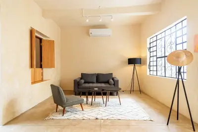 Image de Nice renovated house in excellent location Ideal for 2 or 4 persons