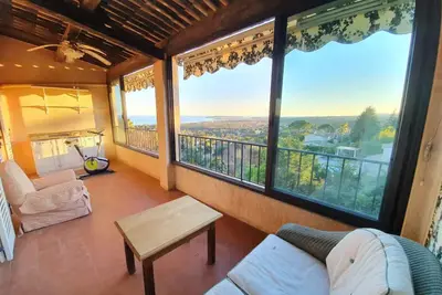Image de Appart spacieux & calme, Vue mer A/C domaine privé piscine