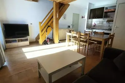 Image de T3 de 8 couchages en duplex au pied des pistes