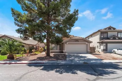 Image de Cozy 3 bedrooms, Sleeps 8 people. 4605 Possum Berry Ln. North Las Vegas Nvd. 89081