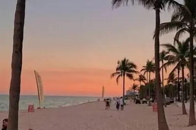 Image de Hollywood Beach | Pool | Vacation home | Airport