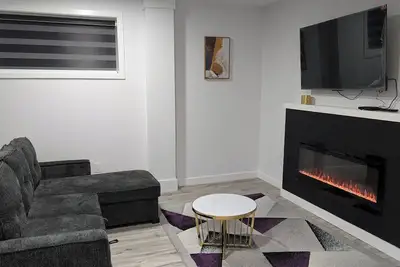Image de President's Choice: Basement Guest Suite