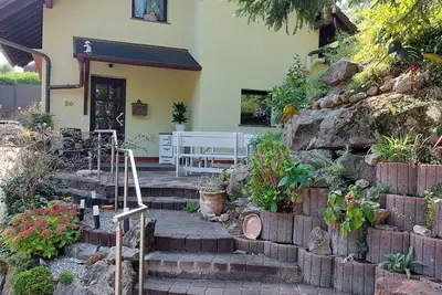 Image de Ferienhaus \"gängelbach\" Auszeit im Grünen bei Bachrauschen!