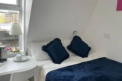 Image de 6 - Cosy Small Room Double Bed in King's Cross