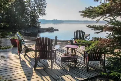 Image de Rustic Retreat on Mississagua Lake in Beautiful Trent Lakes