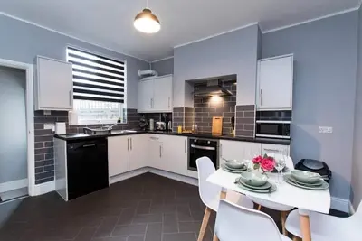 Image de Exquisite Newly Renovated House
